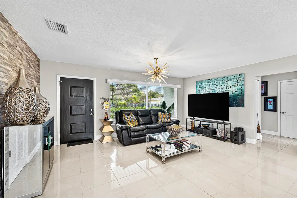 590 NW 126th Street North Miami, FL 33168