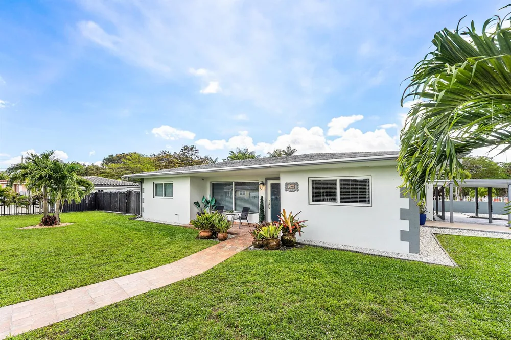 590 NW 126th Street North Miami, FL 33168