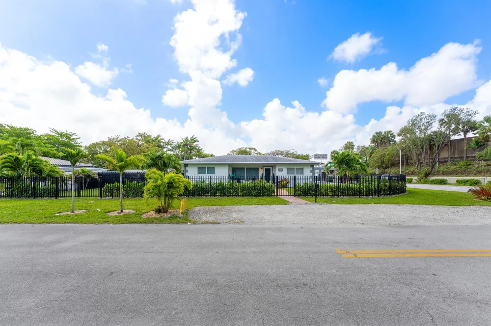 590 NW 126th Street North Miami, FL 33168