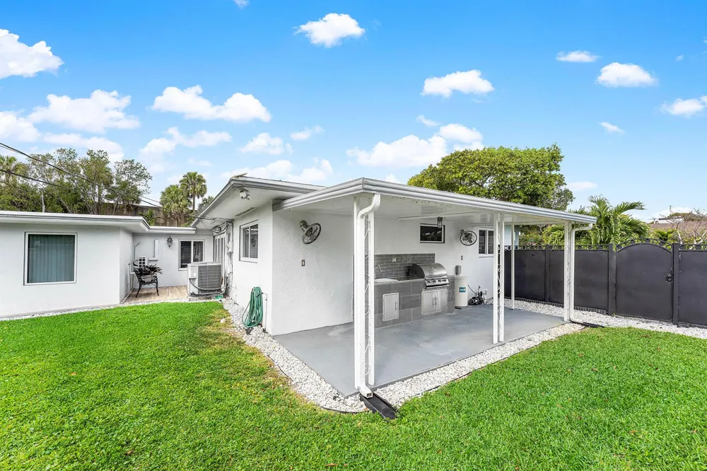 590 NW 126th Street North Miami, FL 33168