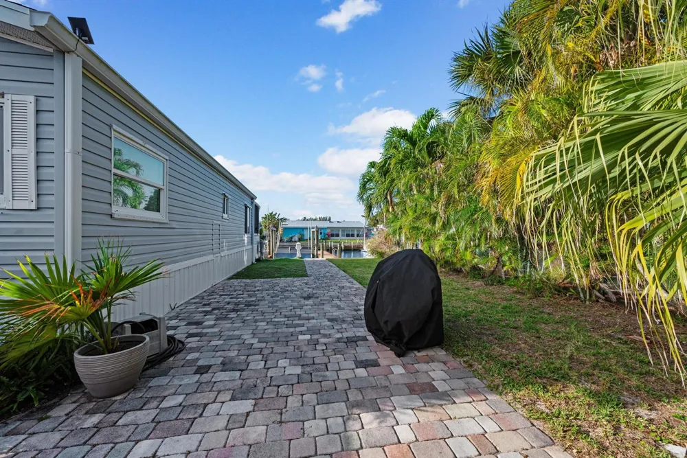 10851 S Ocean (Unit 91) Drive Jensen Beach, FL 34957