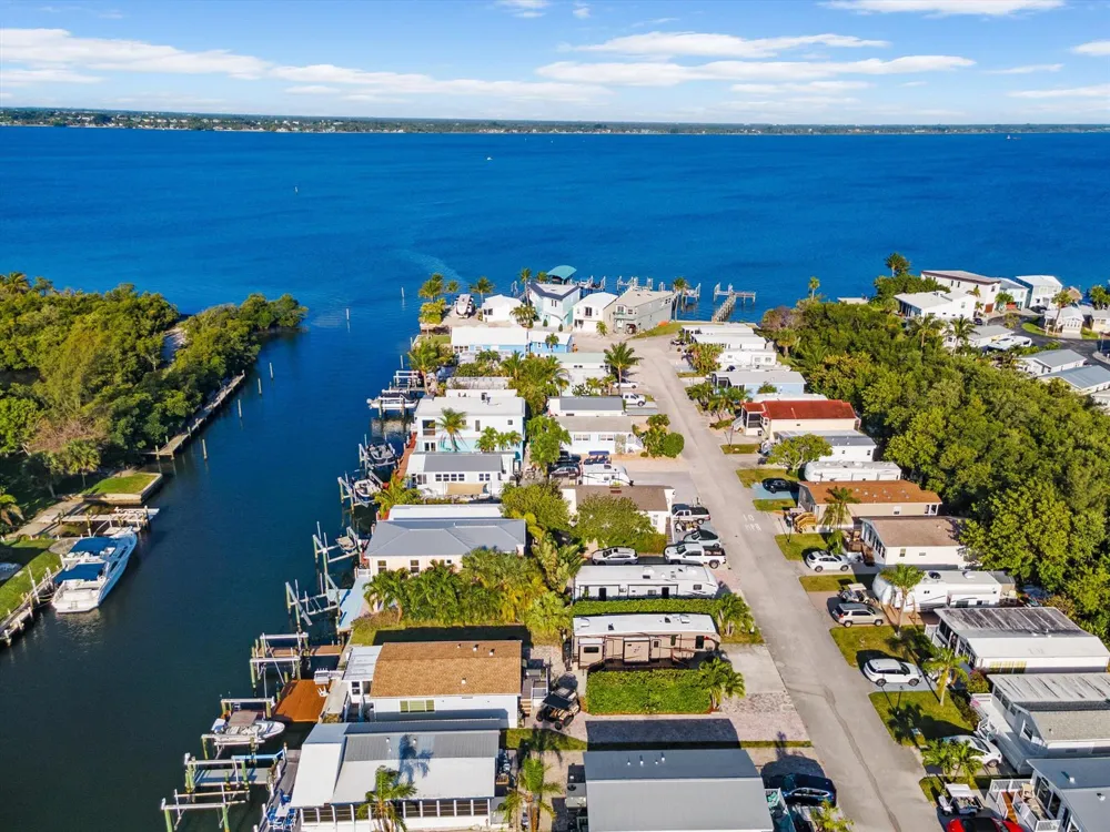 10851 S Ocean (Unit 91) Drive Jensen Beach, FL 34957