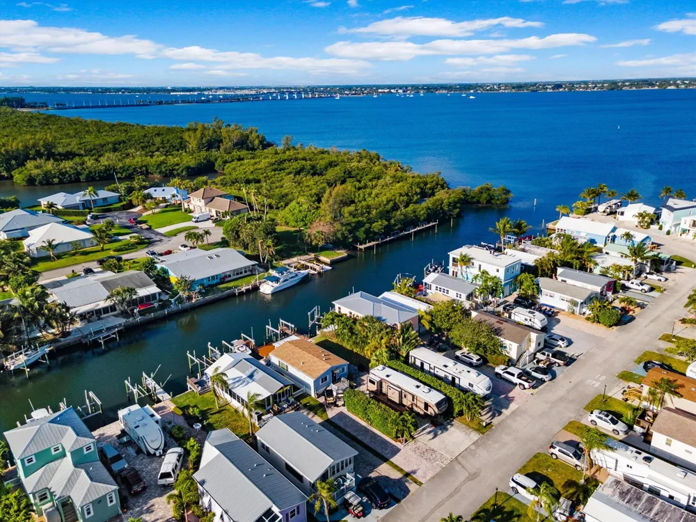 10851 S Ocean (Unit 91) Drive Jensen Beach, FL 34957