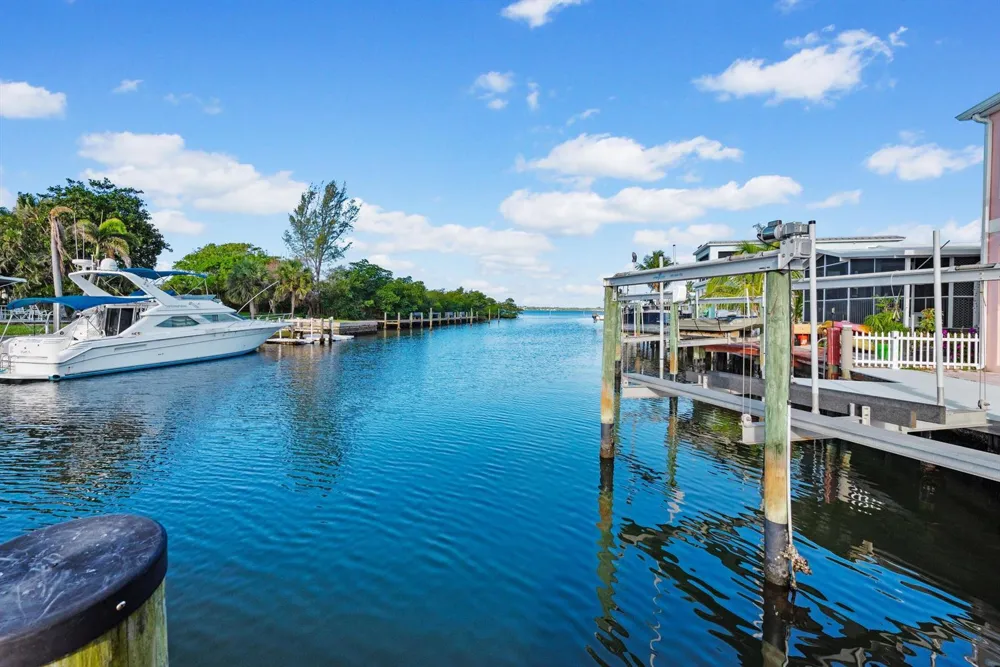 10851 S Ocean (Unit 91) Drive Jensen Beach, FL 34957
