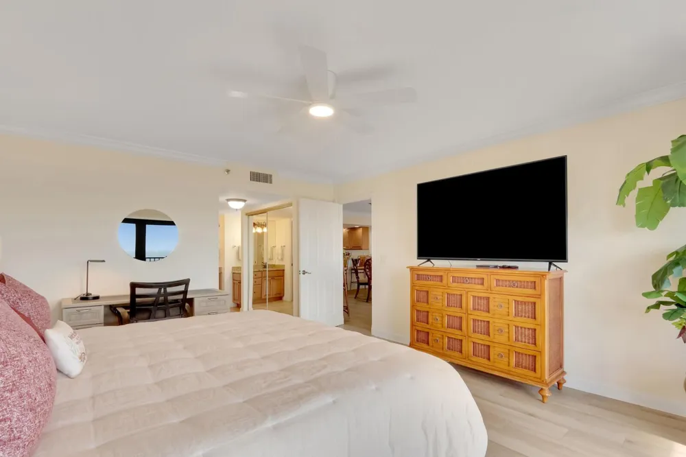 1055 Ocean Drive #403 Juno Beach, FL 33408