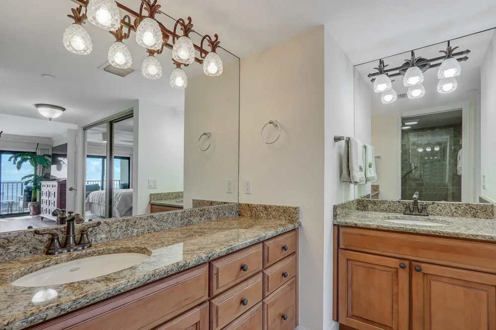 1055 Ocean Drive #403 Juno Beach, FL 33408