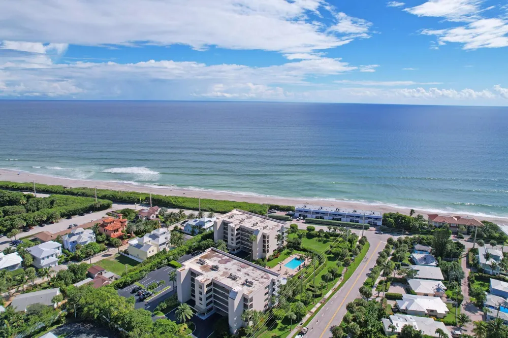 1055 Ocean Drive #403 Juno Beach, FL 33408