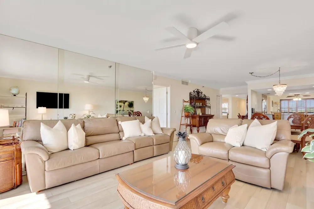 1055 Ocean Drive #403 Juno Beach, FL 33408