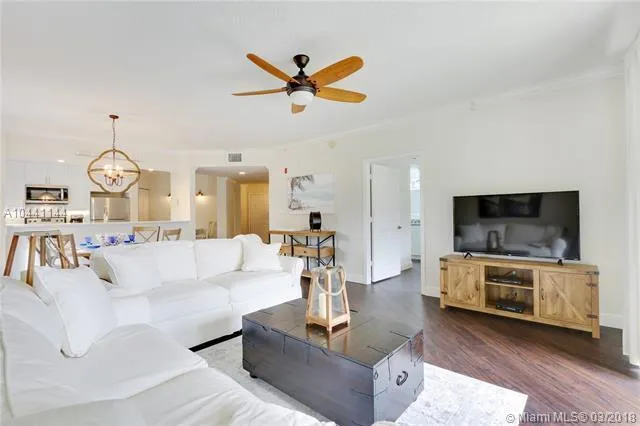100 Uno Lago Drive #205 Juno Beach, FL 33408