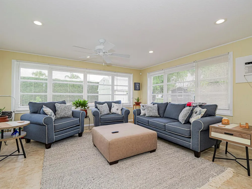 573 Autumn Terrace Sebastian, FL 32958