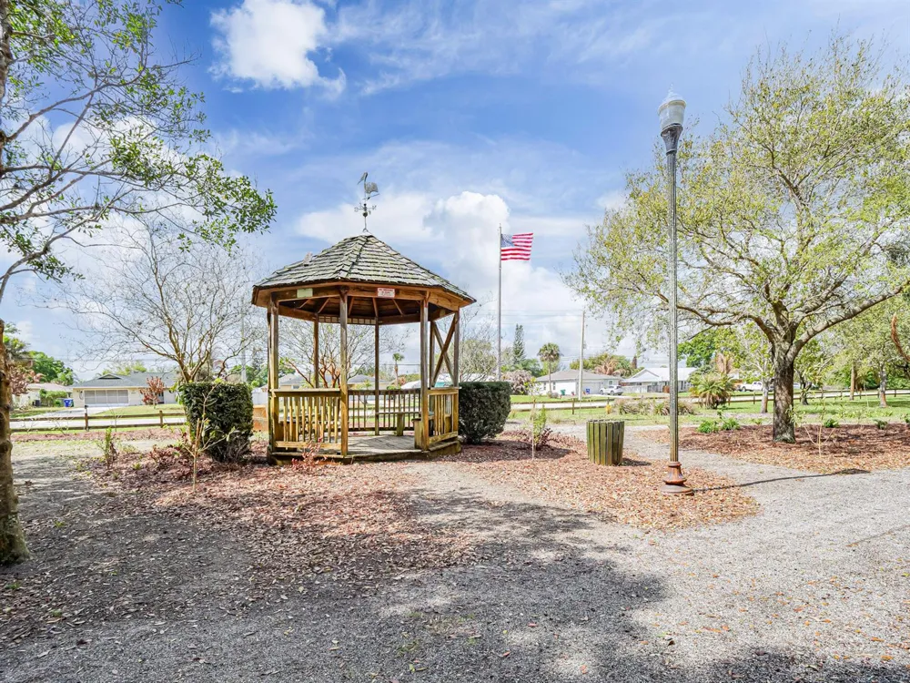 573 Autumn Terrace Sebastian, FL 32958