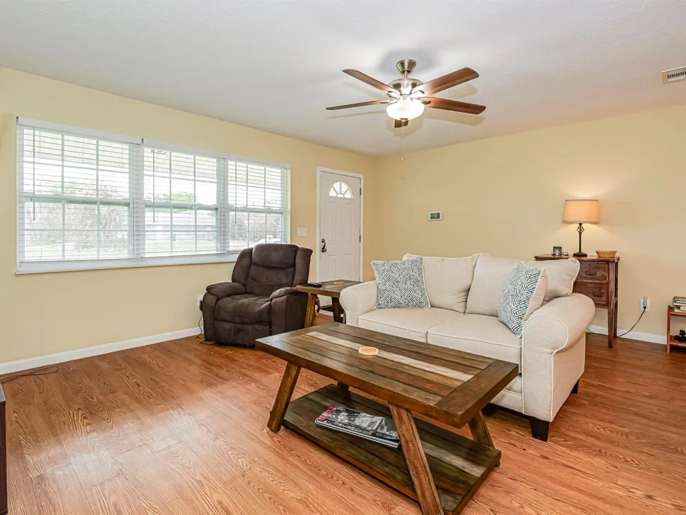 573 Autumn Terrace Sebastian, FL 32958