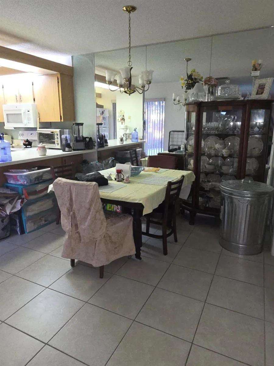 1170 6th Avenue #3a Vero Beach, FL 32960