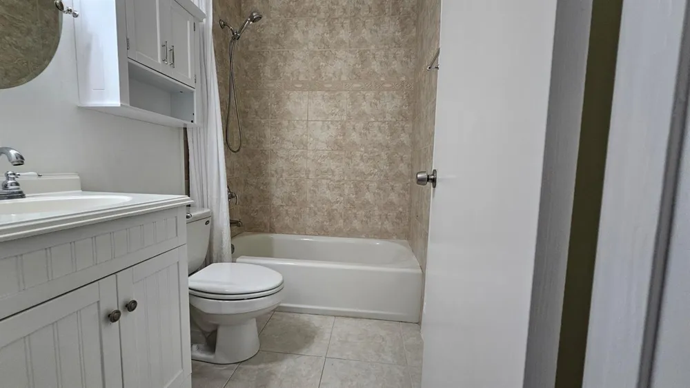1917 NE 3rd Street #109 Deerfield Beach, FL 33441