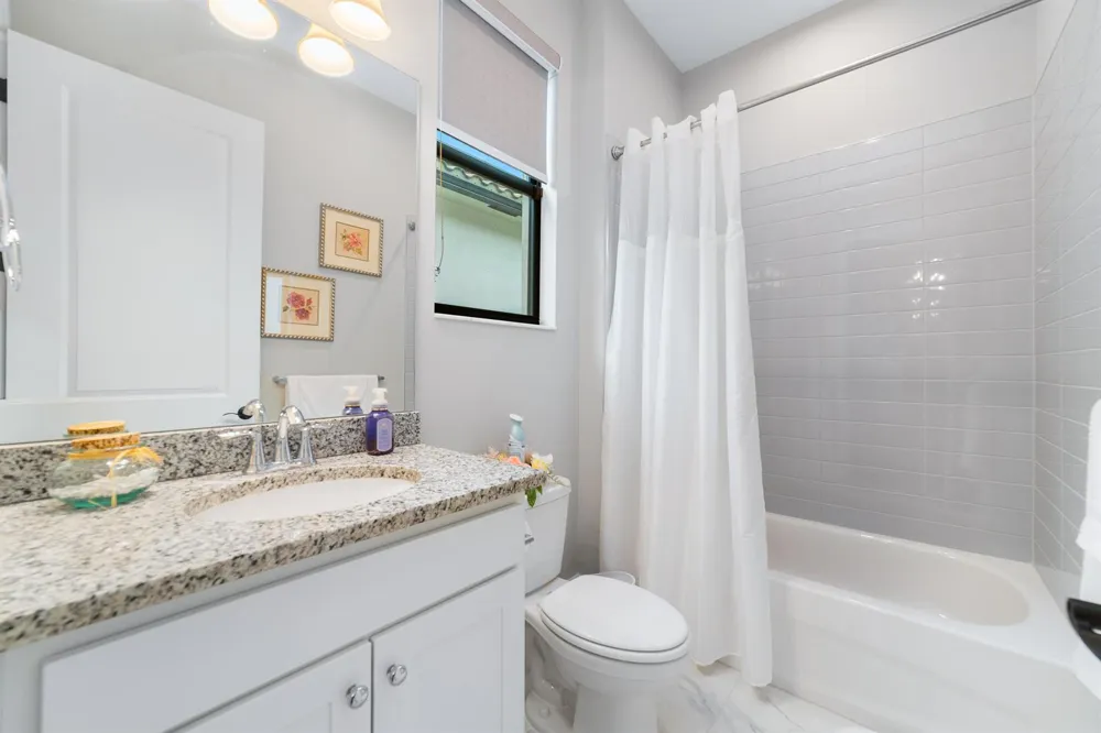 2801 SE Ashfield Drive Port St. Lucie, FL 34984