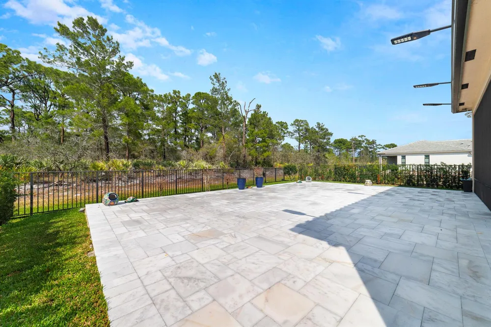 2801 SE Ashfield Drive Port St. Lucie, FL 34984