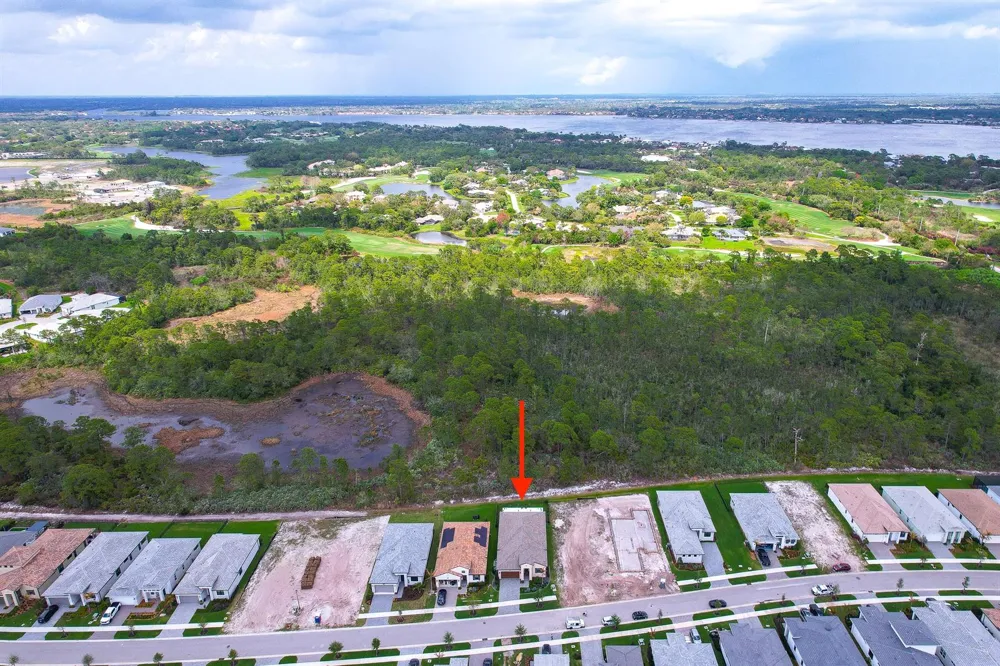 2801 SE Ashfield Drive Port St. Lucie, FL 34984