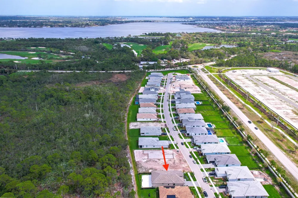 2801 SE Ashfield Drive Port St. Lucie, FL 34984