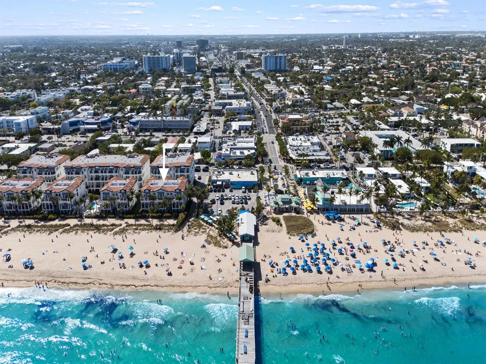4320 El Mar Drive #301 Lauderdale By The Sea, FL 33308