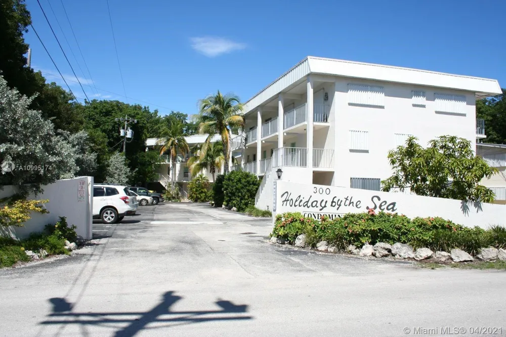 300 Ocean Drive #20 Key Largo, FL 33037