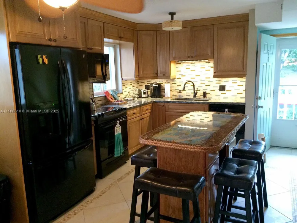300 Ocean Drive #20 Key Largo, FL 33037