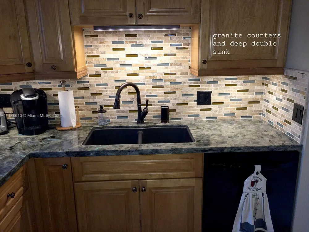 300 Ocean Drive #20 Key Largo, FL 33037