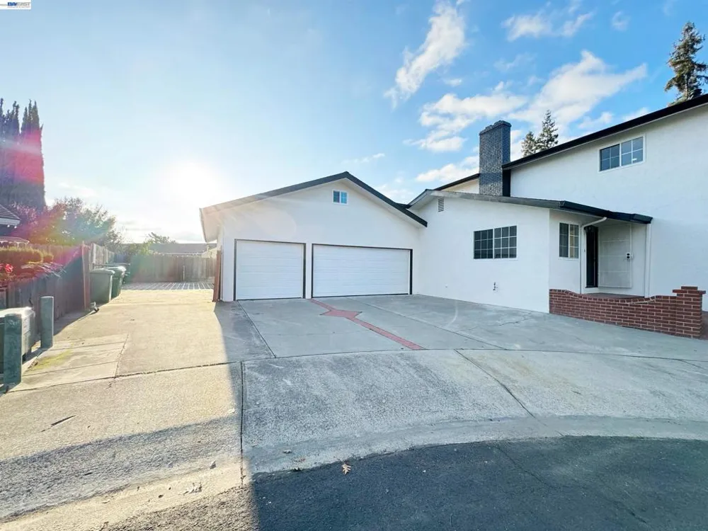 838 Virginia Ave Lodi, CA 95242