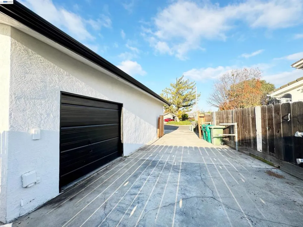 838 Virginia Ave Lodi, CA 95242