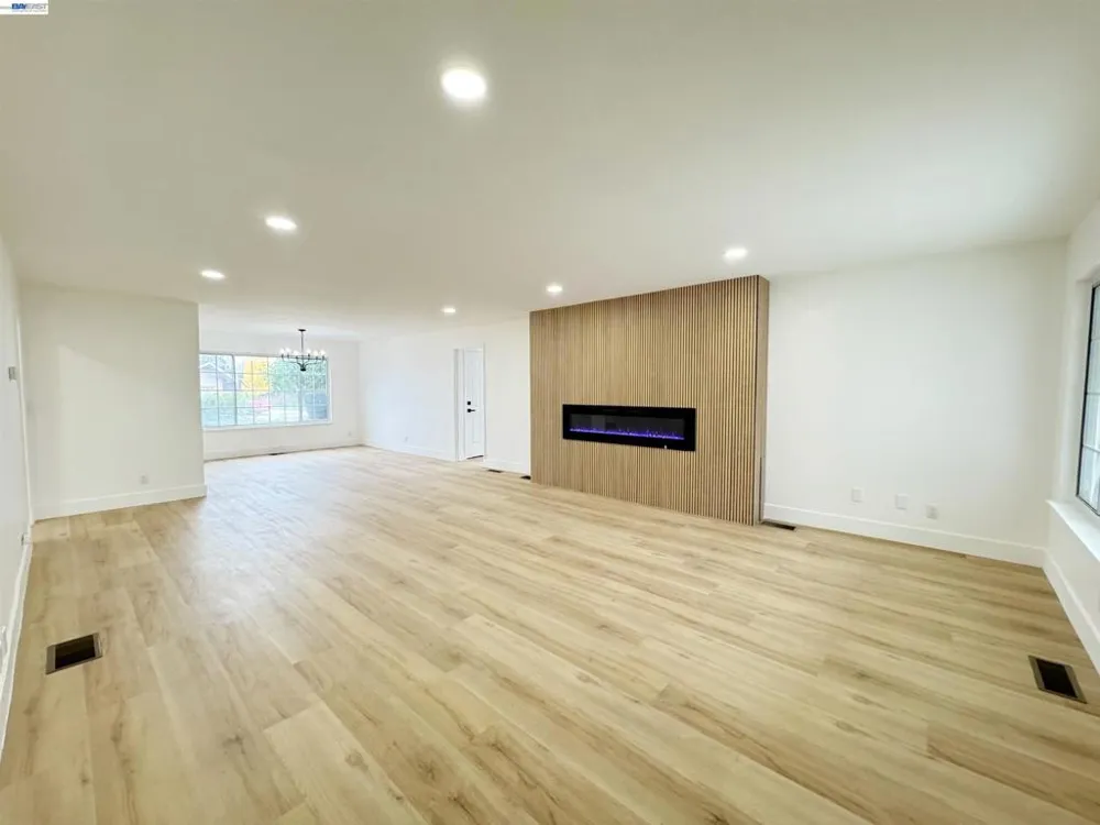 838 Virginia Ave Lodi, CA 95242