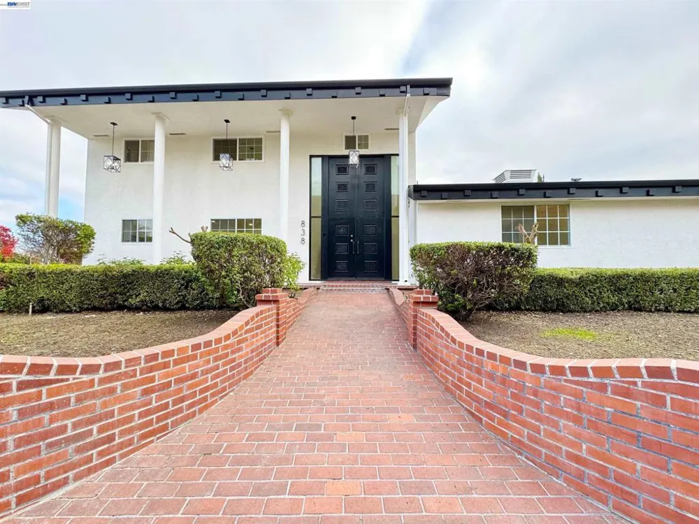 838 Virginia Ave Lodi, CA 95242
