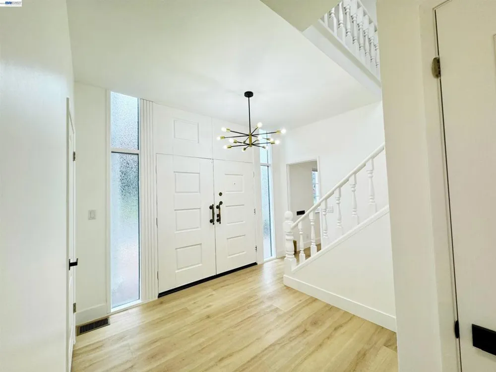 838 Virginia Ave Lodi, CA 95242