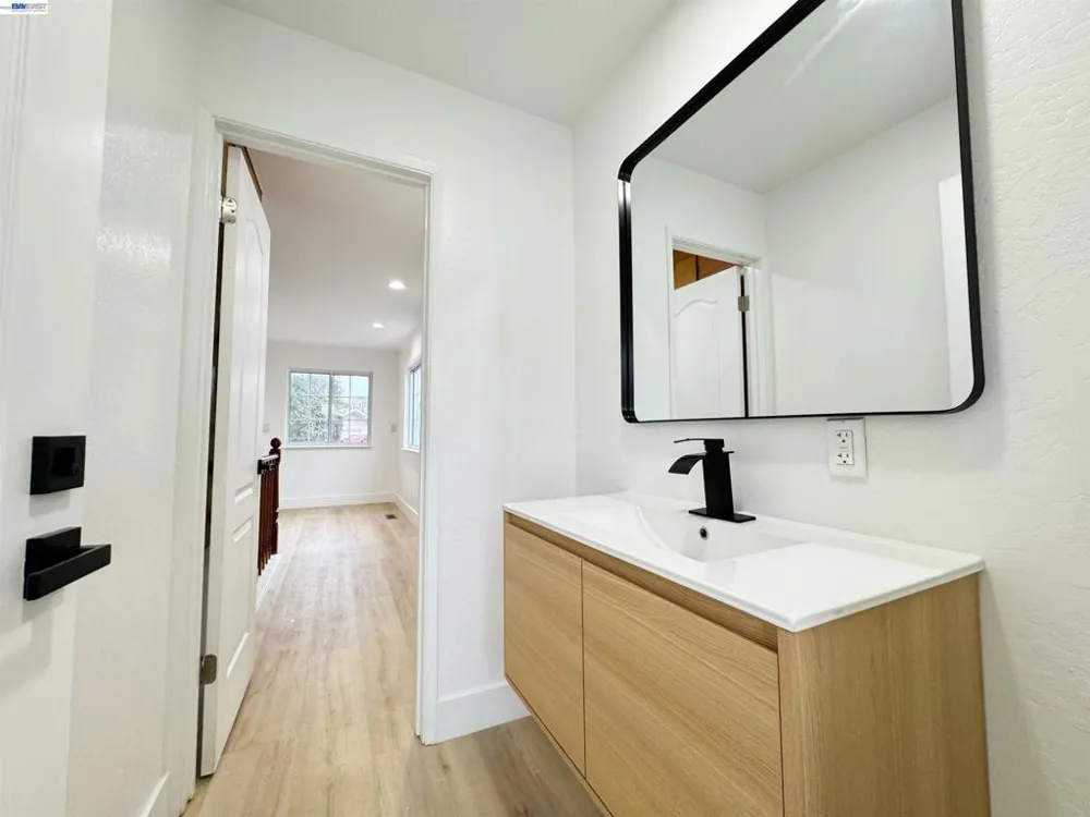 838 Virginia Ave Lodi, CA 95242