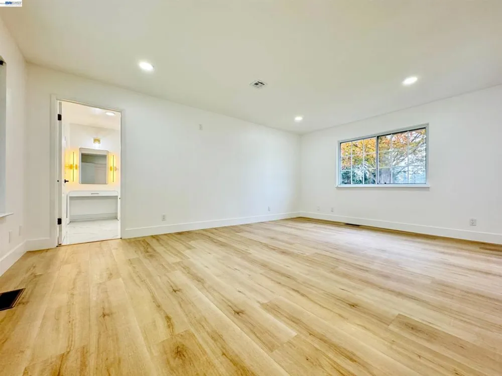838 Virginia Ave Lodi, CA 95242