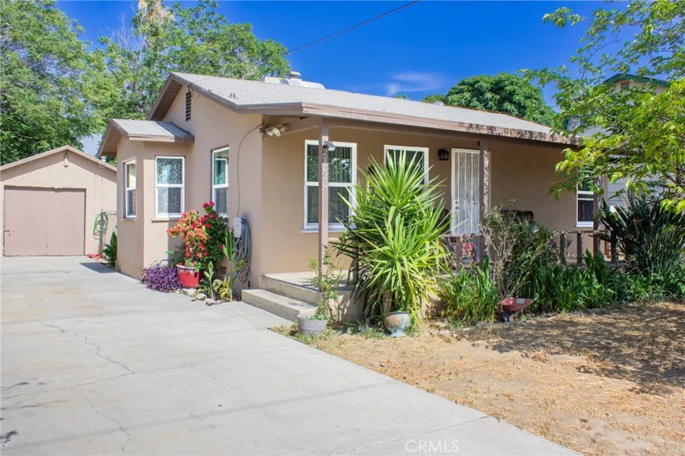 27020 Girard Hemet, CA 92544