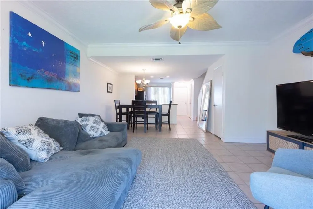 2863 NE 15th Street #2863 Pompano Beach, FL 33062