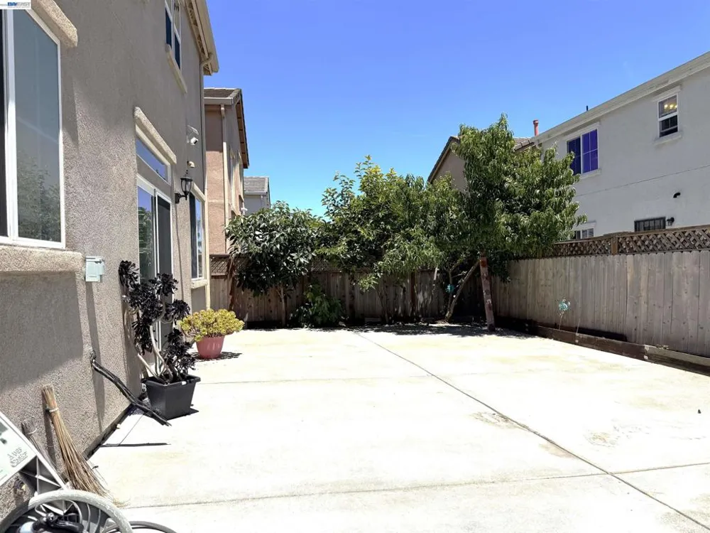 1116 Cunningham St Vallejo, CA 94590