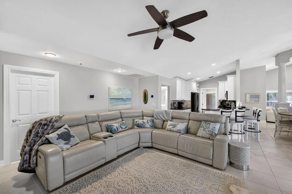 8075 SE Governors Way Hobe Sound, FL 33455