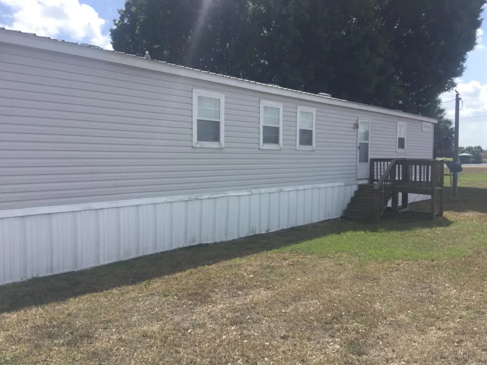 1753 West Avenue Moore Haven, FL 33471