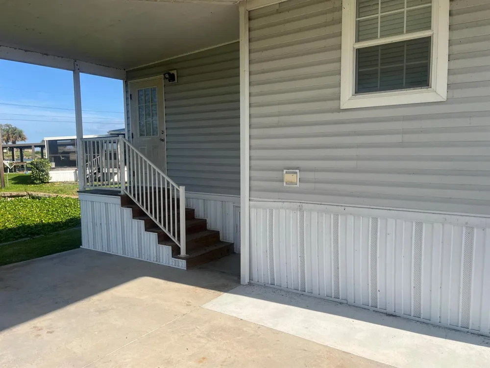 1753 West Avenue Moore Haven, FL 33471