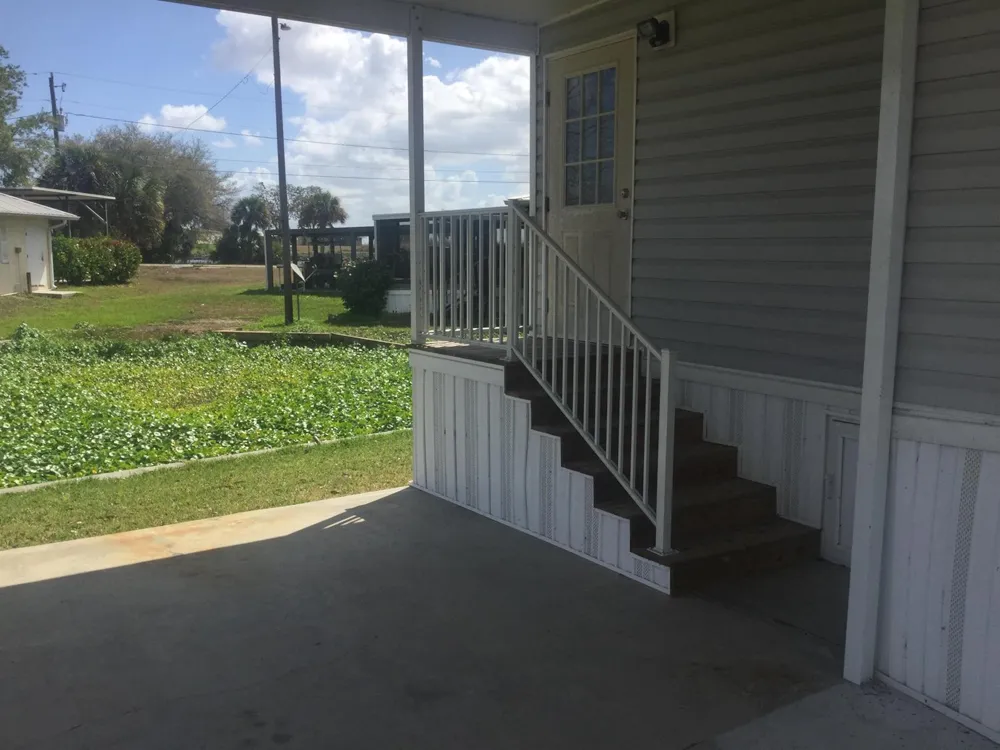 1753 West Avenue Moore Haven, FL 33471