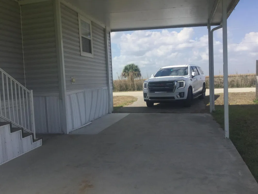 1753 West Avenue Moore Haven, FL 33471