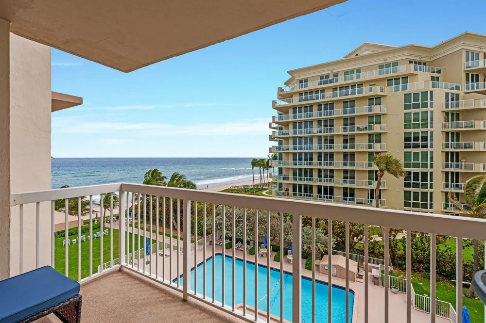 1069 Hillsboro Mile #503 Hillsboro Beach, FL 33062