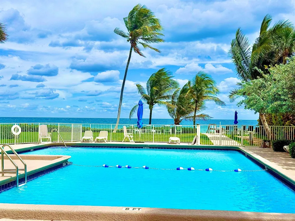 1069 Hillsboro Mile #503 Hillsboro Beach, FL 33062