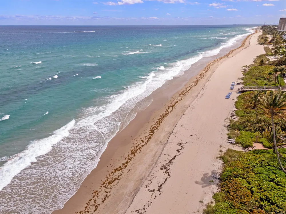 1069 Hillsboro Mile #503 Hillsboro Beach, FL 33062