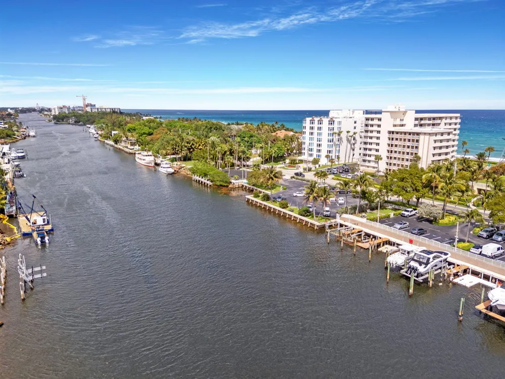 1069 Hillsboro Mile #503 Hillsboro Beach, FL 33062