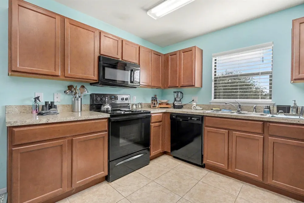 746 Center Lake Street Lehigh Acres, FL 33974