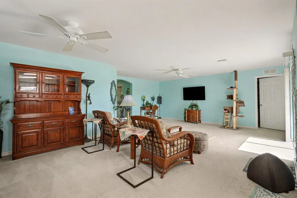 746 Center Lake Street Lehigh Acres, FL 33974