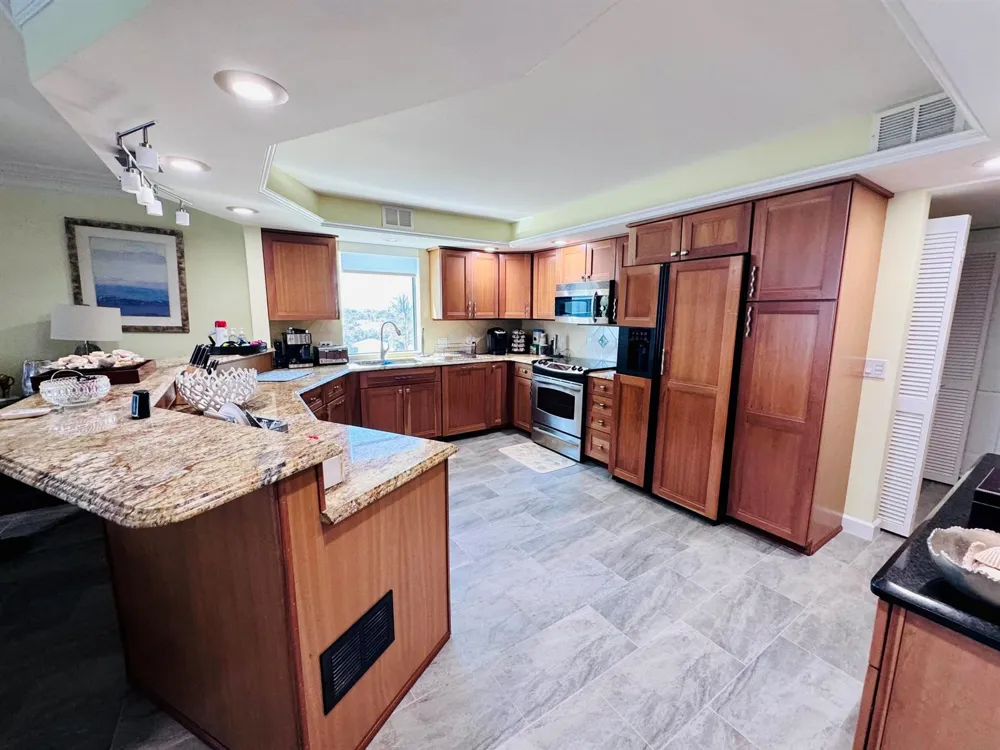 200 S Beach Road #403 Tequesta, FL 33469
