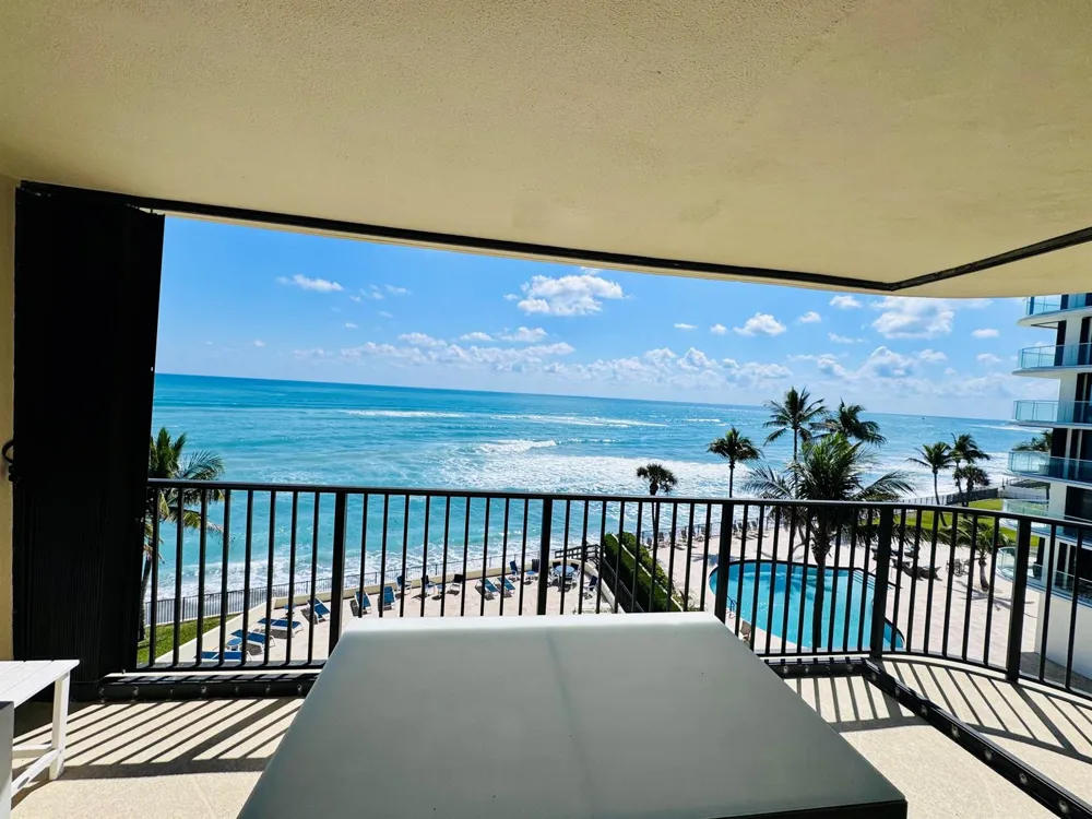 200 S Beach Road #403 Tequesta, FL 33469