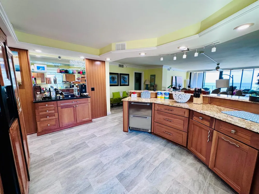 200 S Beach Road #403 Tequesta, FL 33469